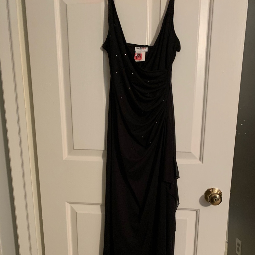 Homecoming/ Semi formal dress 🤍🤍